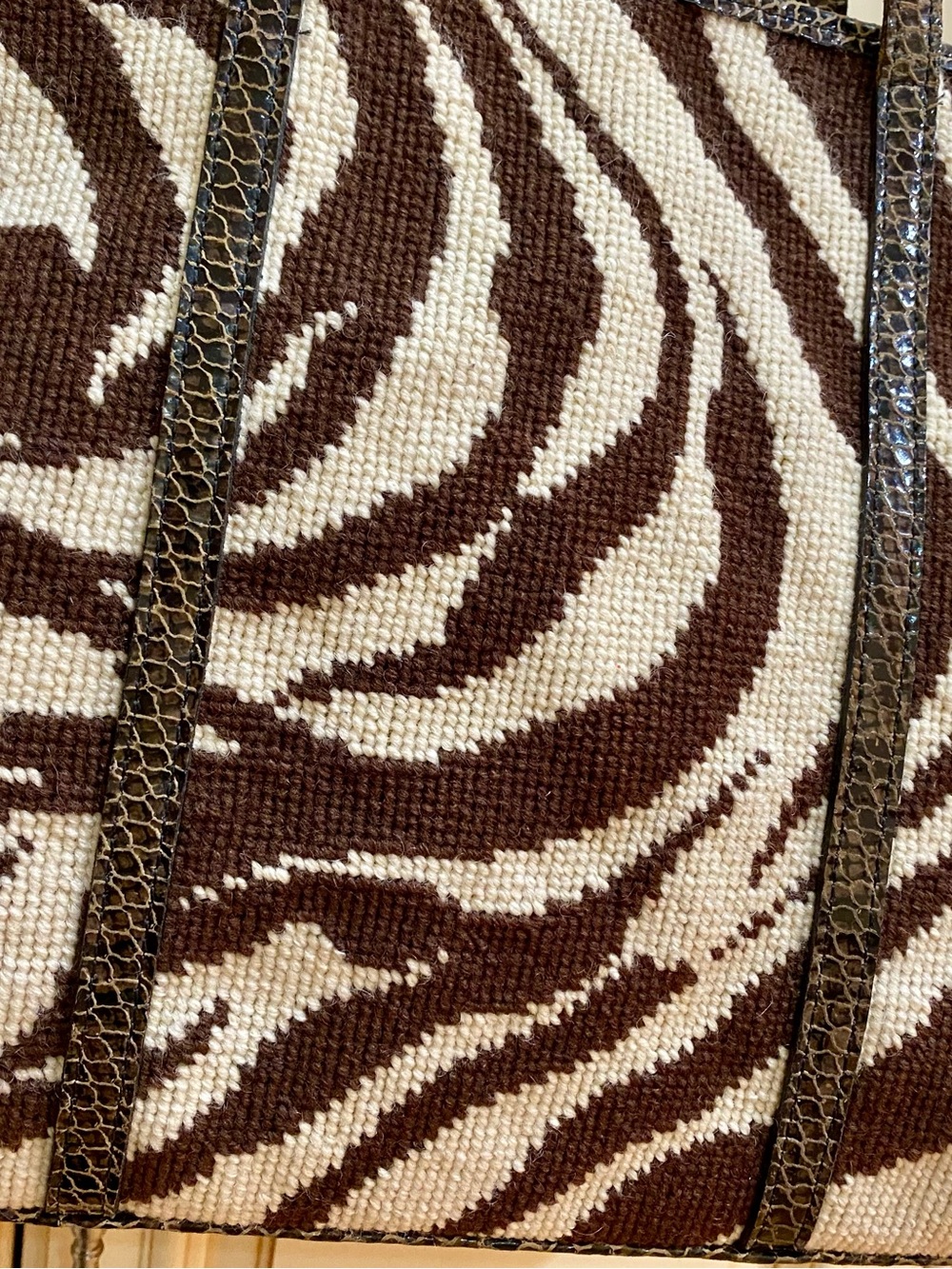 Cleve Carriage Brown and White Zebra Print Needlepoint Satchel, Rare Find! - Picture 4 of 10